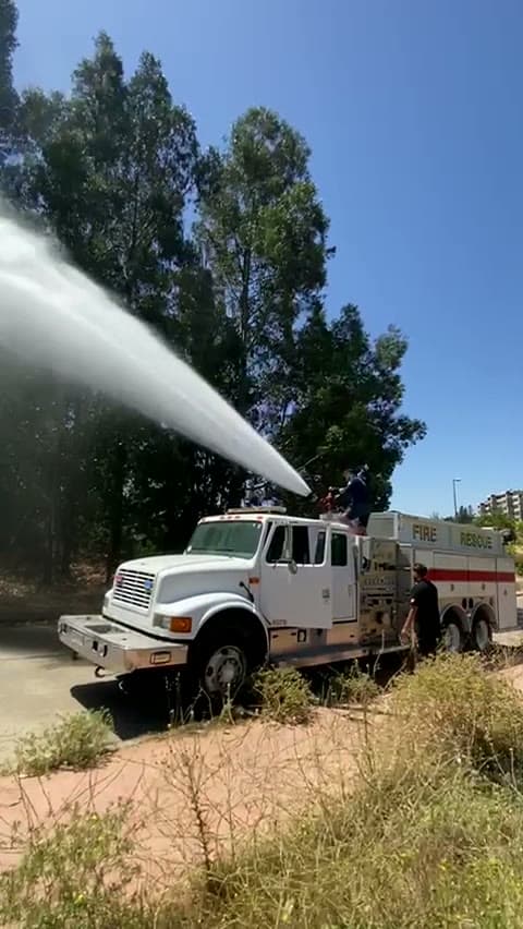 International 4900 E-One